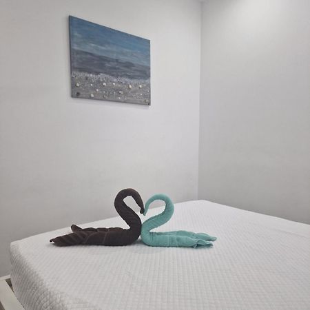 Barcelona,Apartamento Con Terraza Appartement L'Hospitalet de Llobregat Buitenkant foto