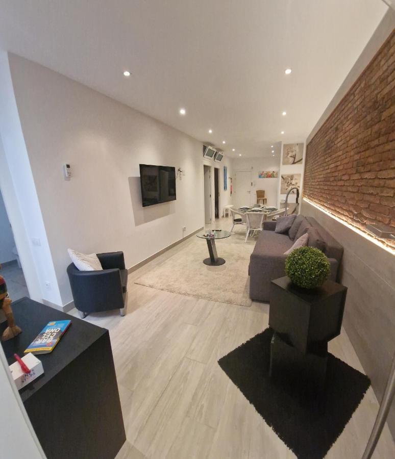 Barcelona,Apartamento Con Terraza Appartement L'Hospitalet de Llobregat Buitenkant foto
