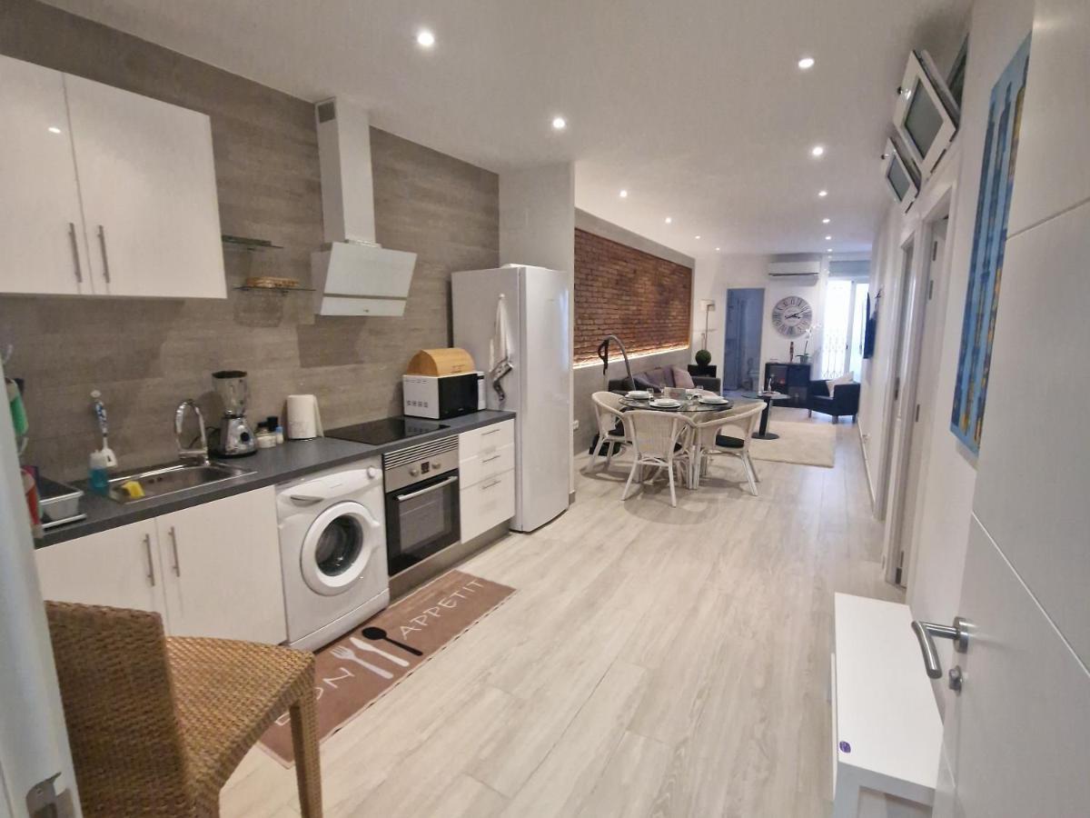 Barcelona,Apartamento Con Terraza Appartement L'Hospitalet de Llobregat Buitenkant foto