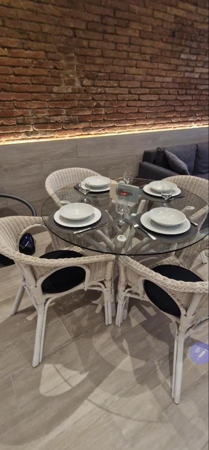 Barcelona,Apartamento Con Terraza Appartement L'Hospitalet de Llobregat Buitenkant foto