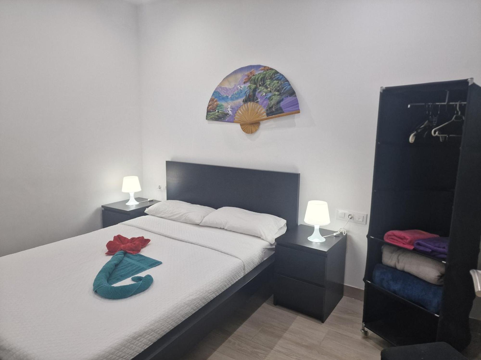 Barcelona,Apartamento Con Terraza Appartement L'Hospitalet de Llobregat Buitenkant foto